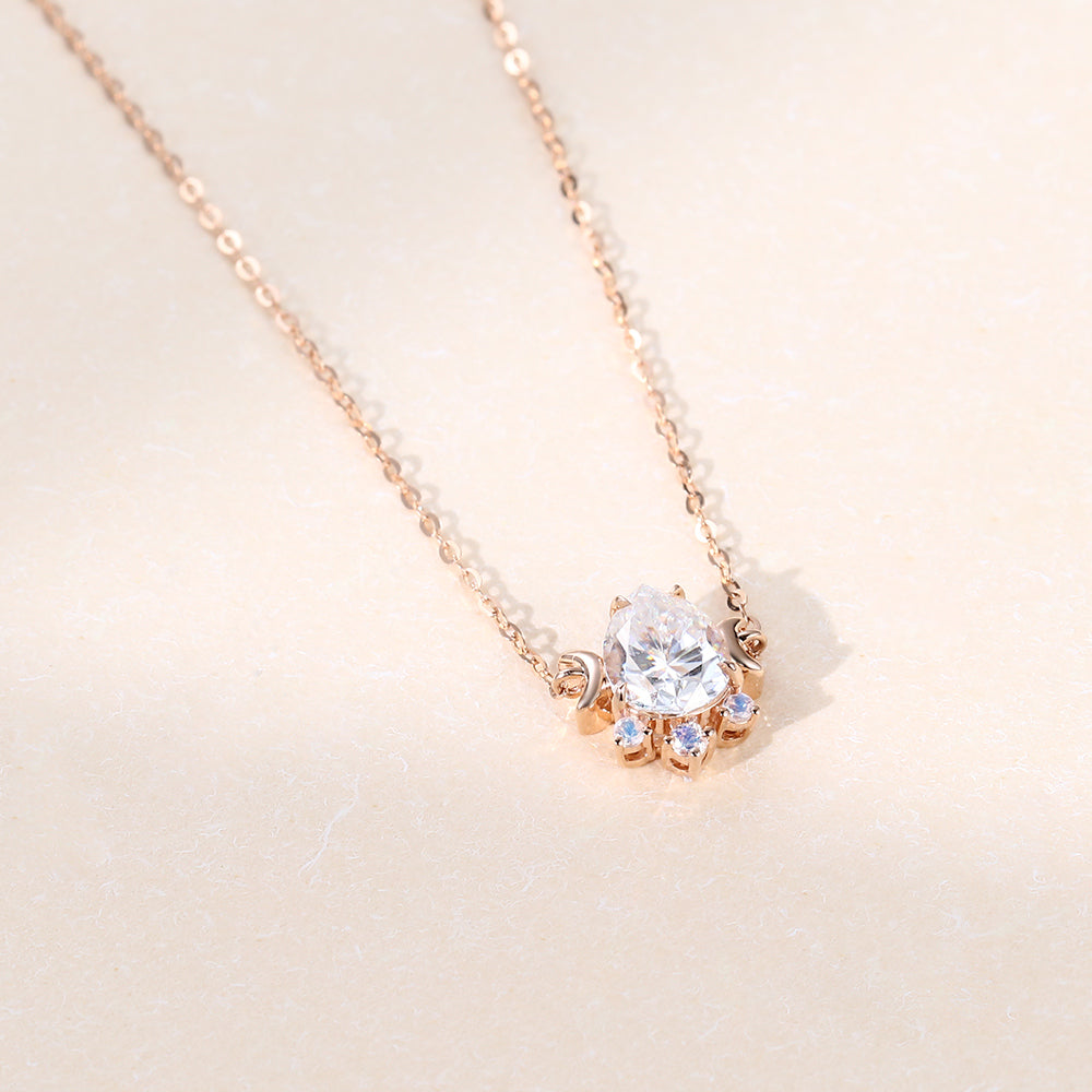 1.13 CT Pear Diamond Art Deco Pendant Necklace in Solid Gold 2