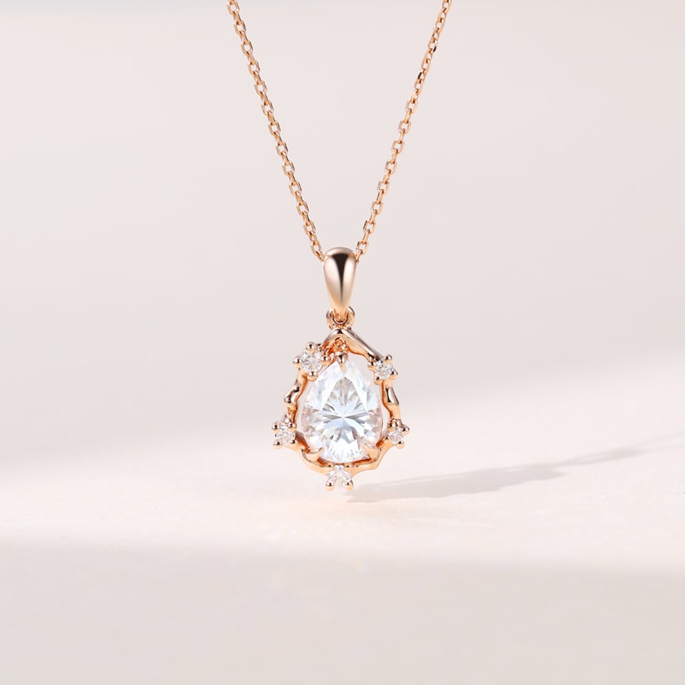 2.10 CT Pear Moissanite Diamond Cluster Pendant Necklace in Solid Gold 1