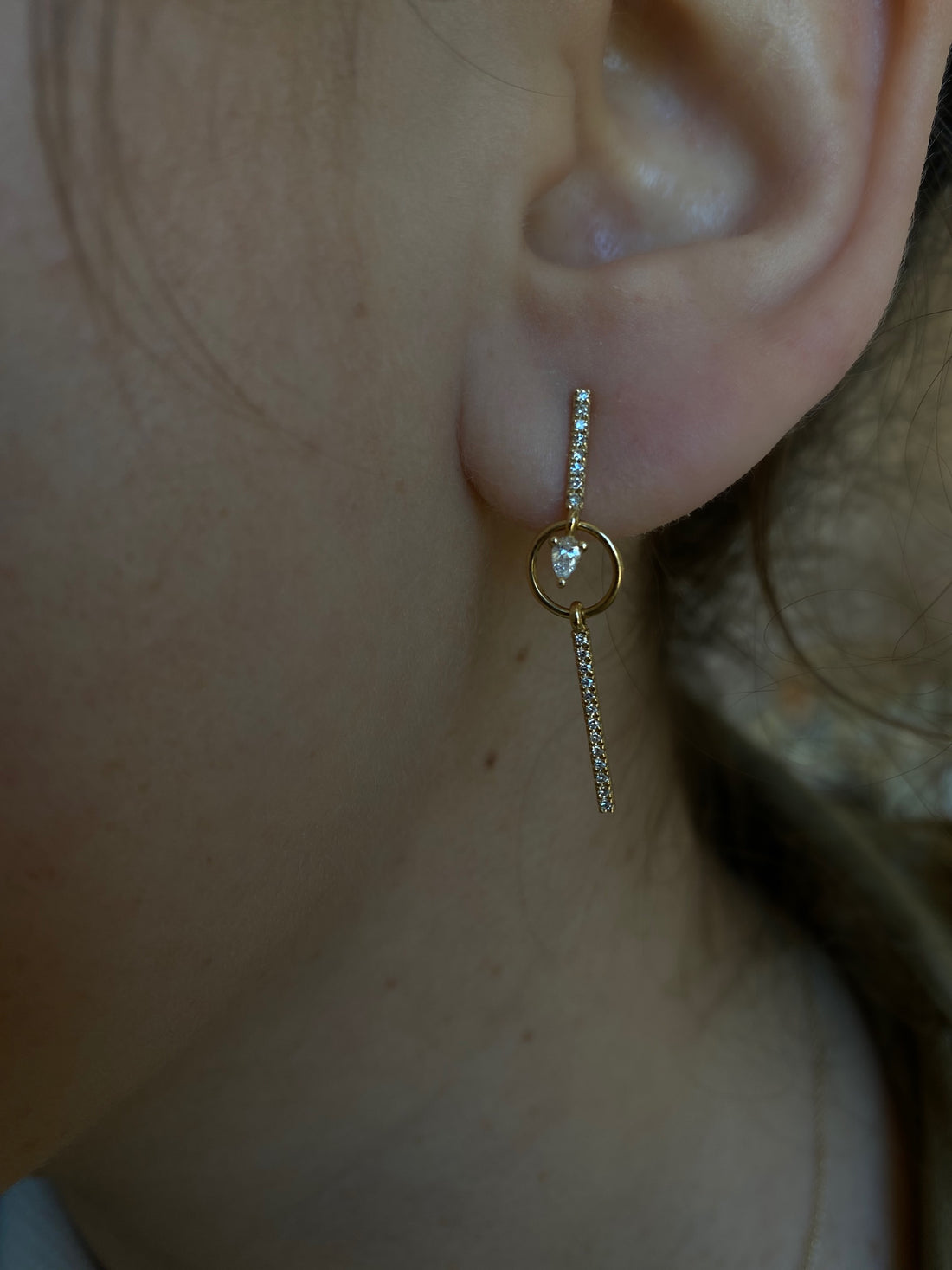 0.50 TCW Round & Pear Cut Moissanite Unique Bar Earrings in Gold 2