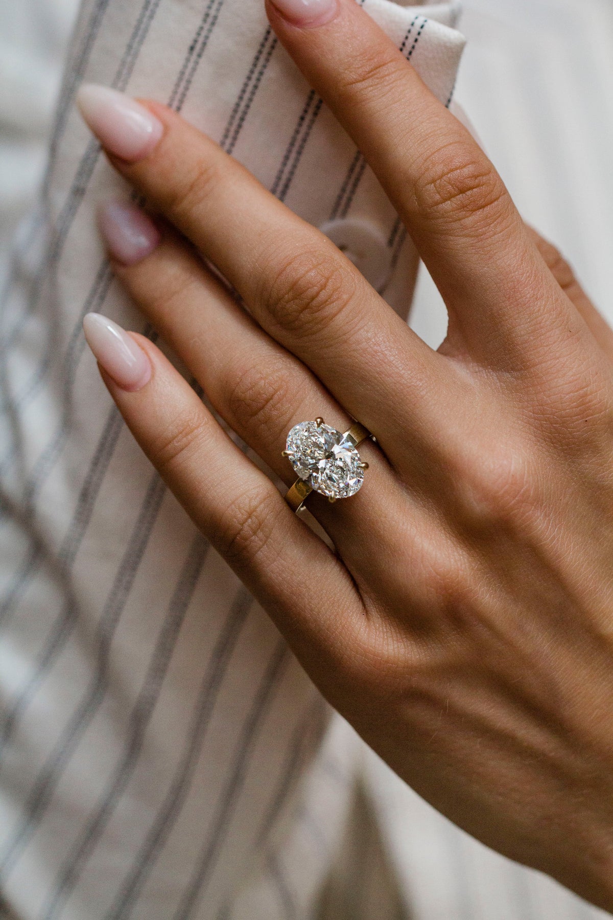 Round Swirl Semi Pave Engagement Ring – 1 CT Moissanite Diamond