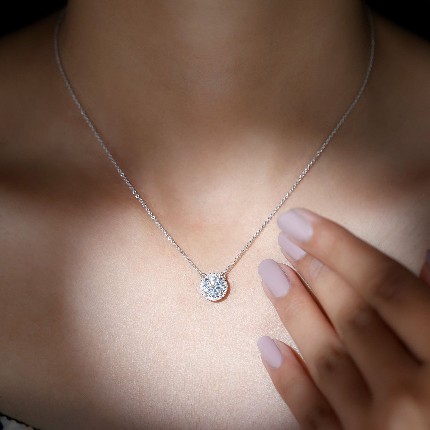 1.0 CT Round Cut Moissanite Necklace With Halo Style 2