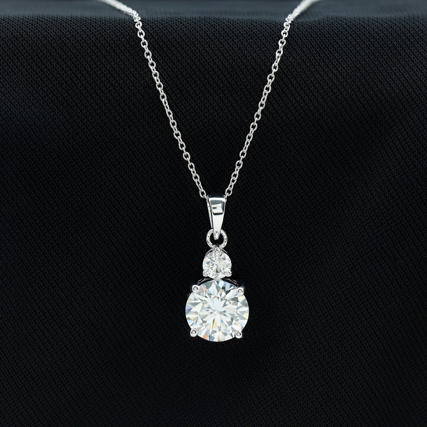 3.0 CT Round Cut Moissanite Necklace With Solitaire Minimal Style 1