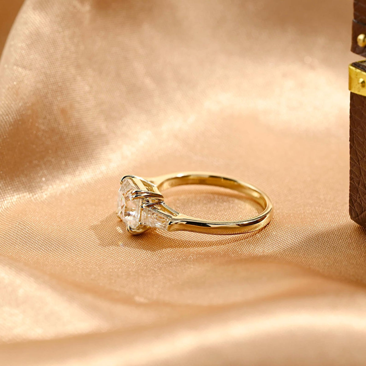 Round Halo, Pave & Split Shank Engagement Ring – 1.93 CT Lab Grown Diamond