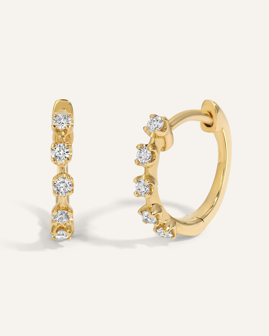 0.50 TCW Round Cut Moissanite Dainty Style Hoop Earrings in Gold 1