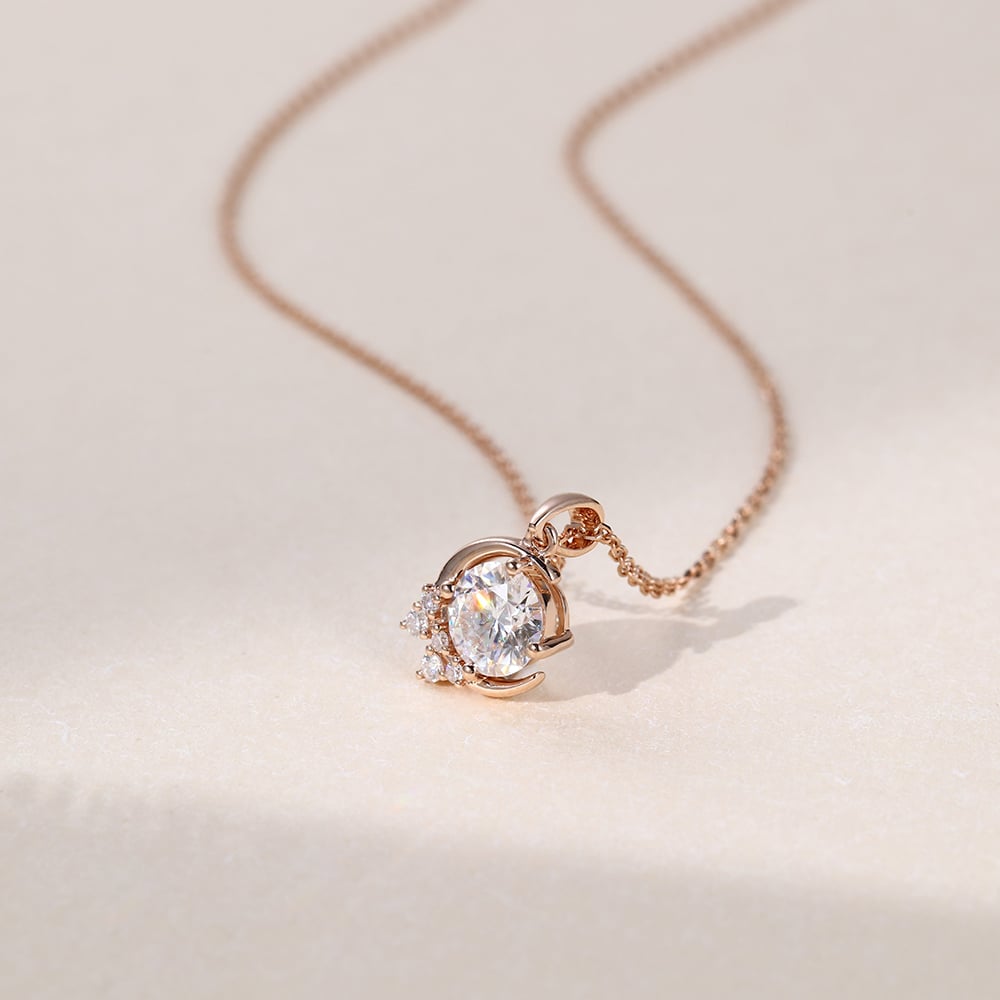 1.10 CT Round Moissanite Diamond Cluster Pendant Necklace in Solid Gold 2