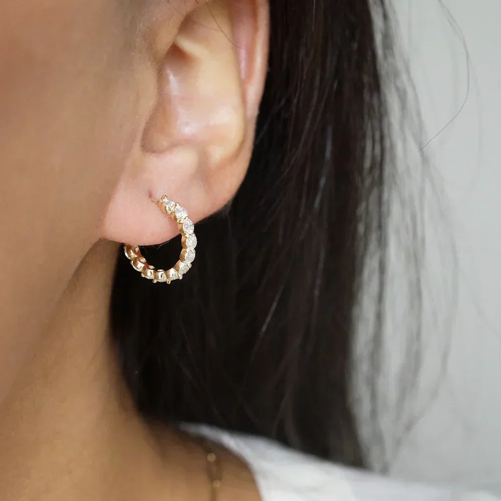 Stunning 0.50 TCW Round Cut Moissanite Huggies Earrings In Gold 2