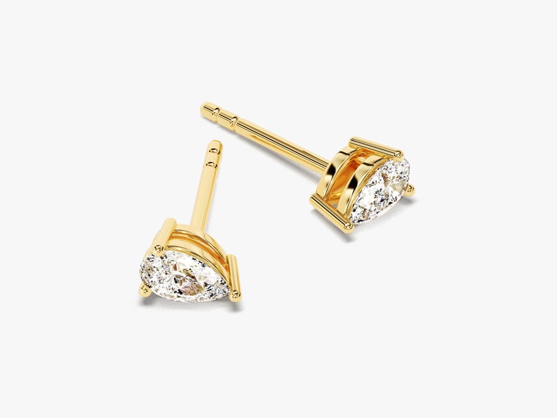 1.0 TCW Pear Cut Moissanite Stud Earrings in Gold 2